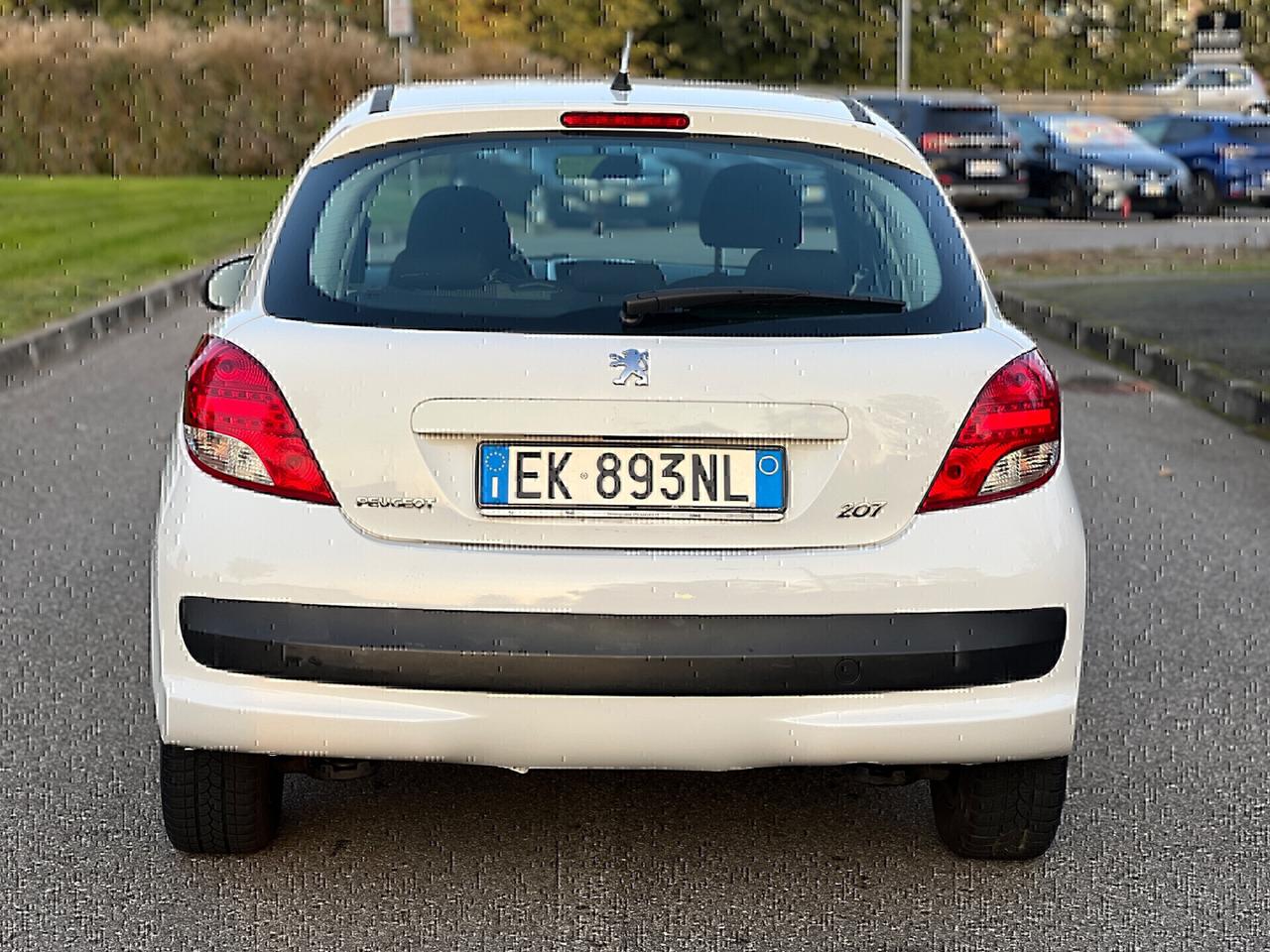 Peugeot 207 1.4 Benzina Ok Neopatentati