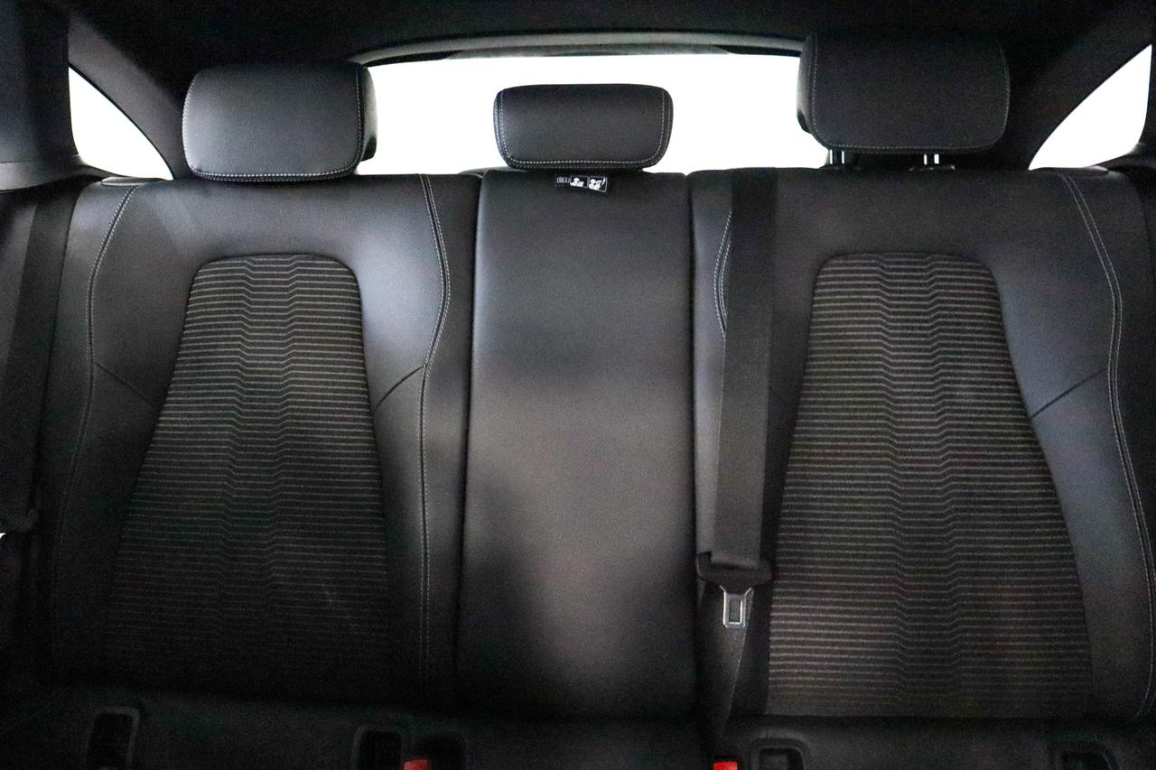 Mercedes-Benz CLA 180 180 Sport