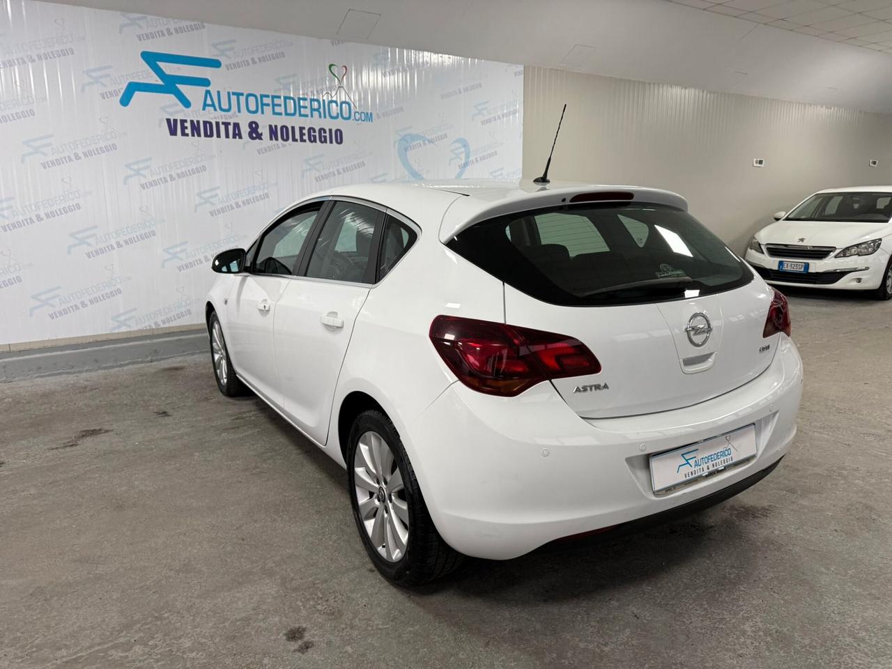 Opel Astra 1.7 Cdti 110cv 5 porte Cosmo