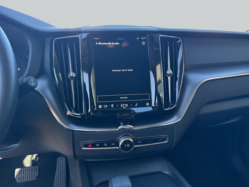 Volvo XC60 2.0 b5 Core awd auto