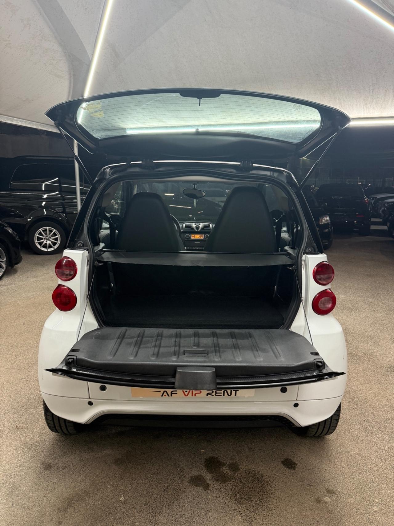 Smart ForTwo 1000 52 kW MHD coupé passion