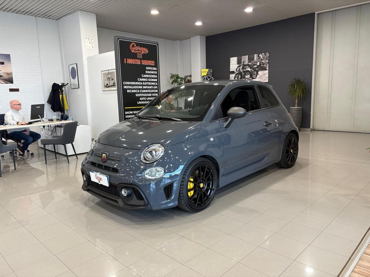 Abarth 595 1.4 t-jet Competizione 180cv