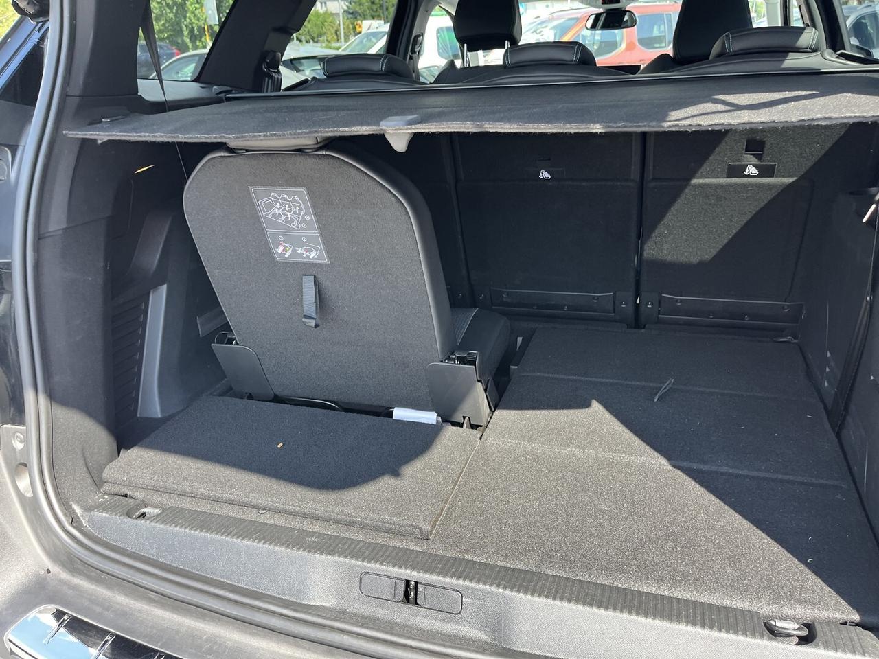 PEUGEOT 5008 1500 HDI 130 CV AUTOM. 7 POSTI