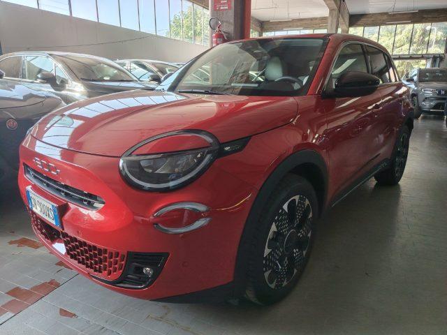 FIAT 600 Hybrid 110 CV DCT MHEV La Prima