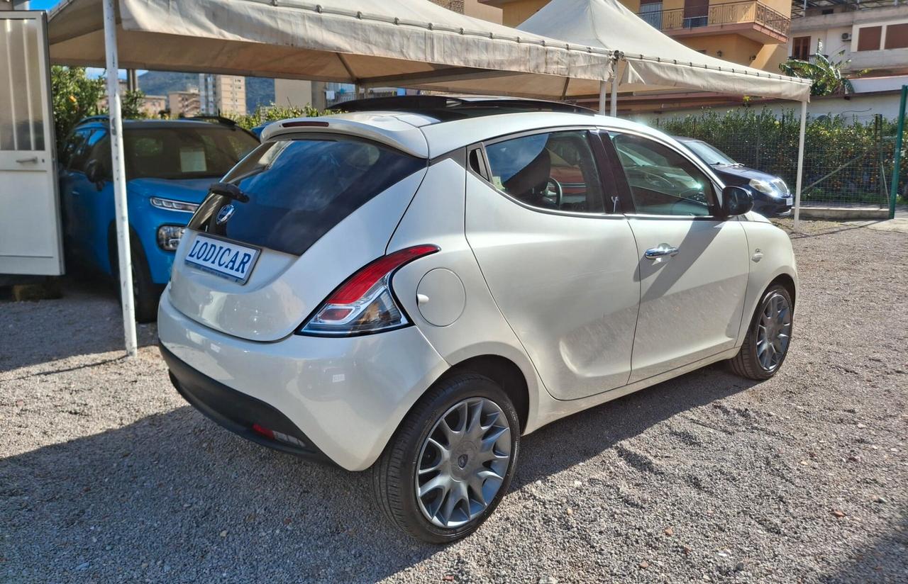Lancia Ypsilon 1.3 MJT 16V 95 CV 5 porte S&S Platinum