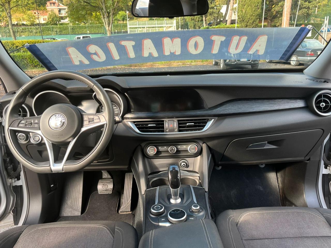 Alfa Romeo Stelvio 2.2 Turbodiesel 160 CV AT8 RWD Business