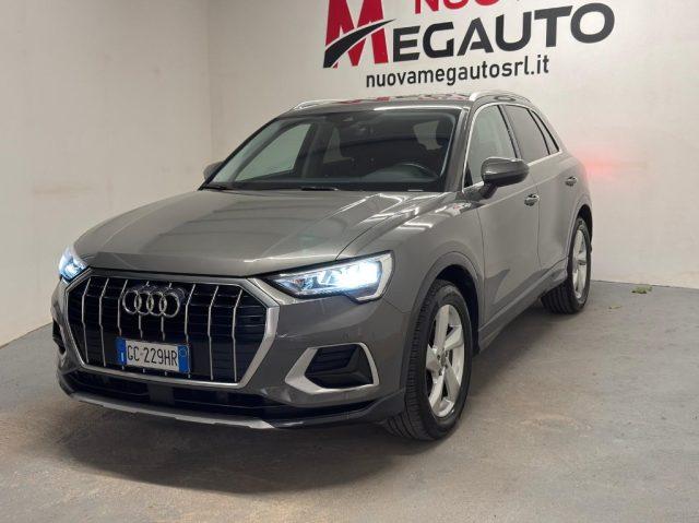 AUDI Q3 35 TDI quattro Business