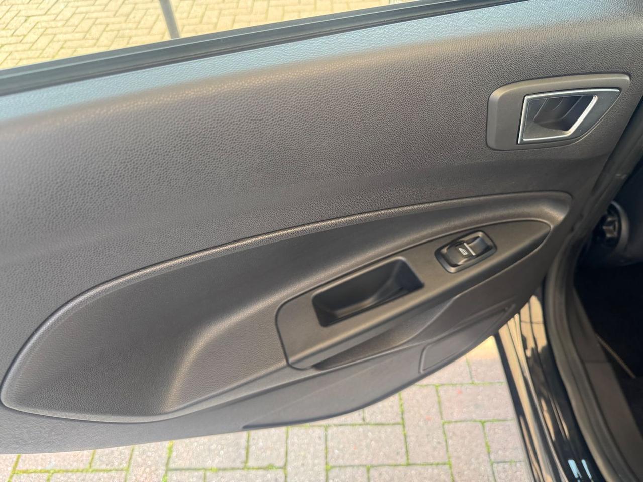 Ford Fiesta Titanium 1.0 #10071