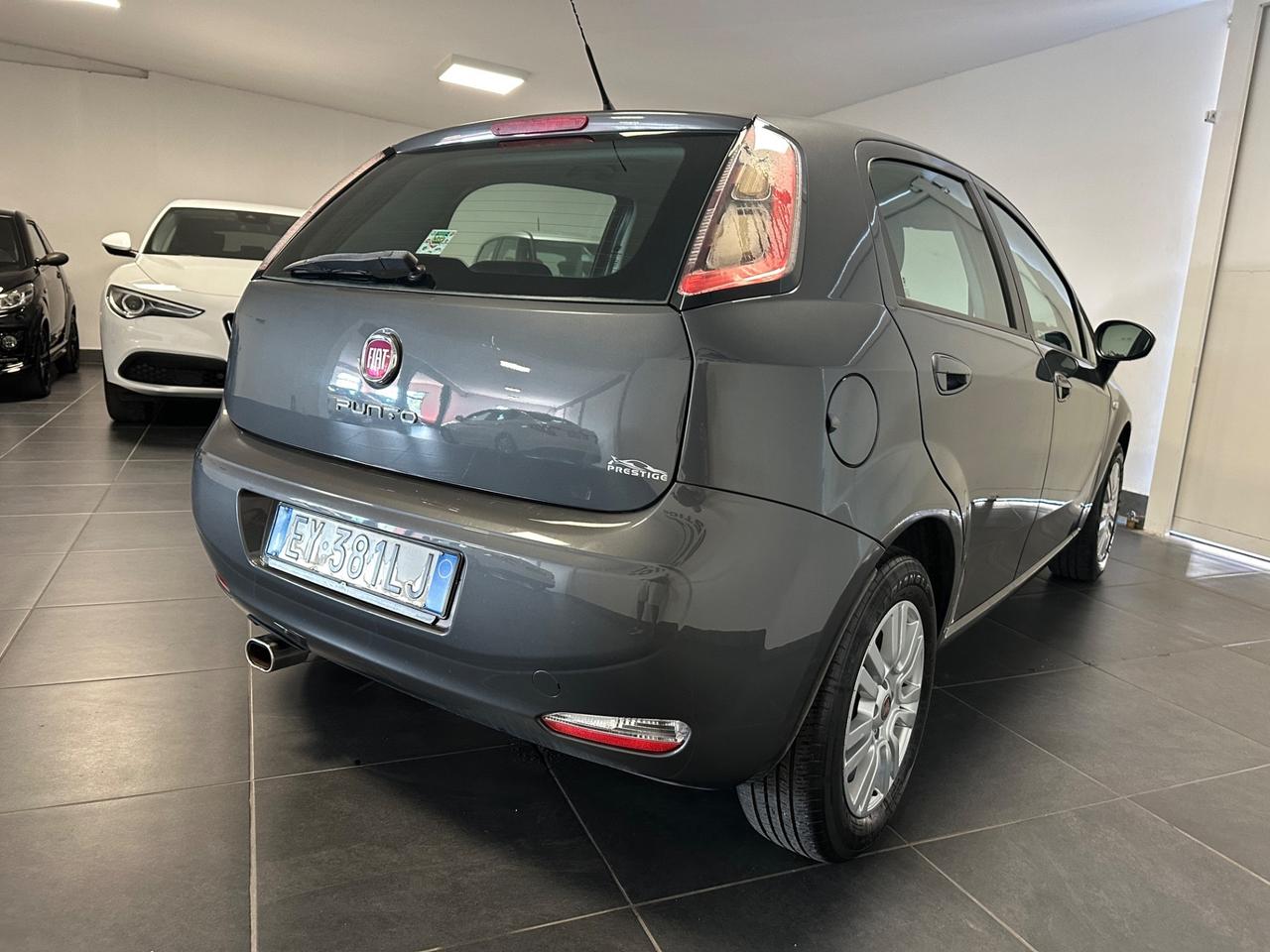 FIAT PUNTO 1.2 BENZINA 69CV NEOPATENTATI UNIPRO