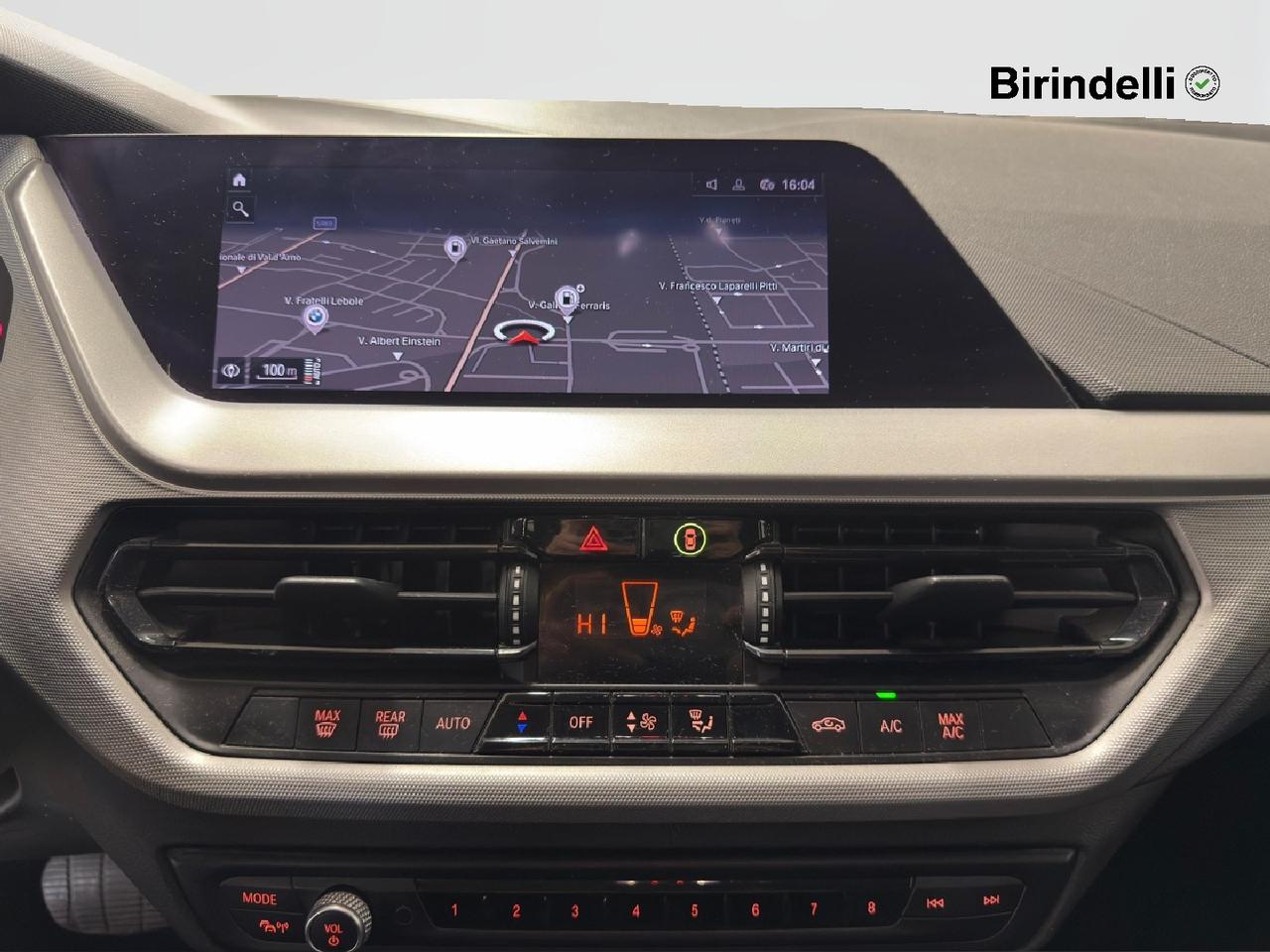 BMW Serie 1 (F40) - 116d 5p. Business Advantage