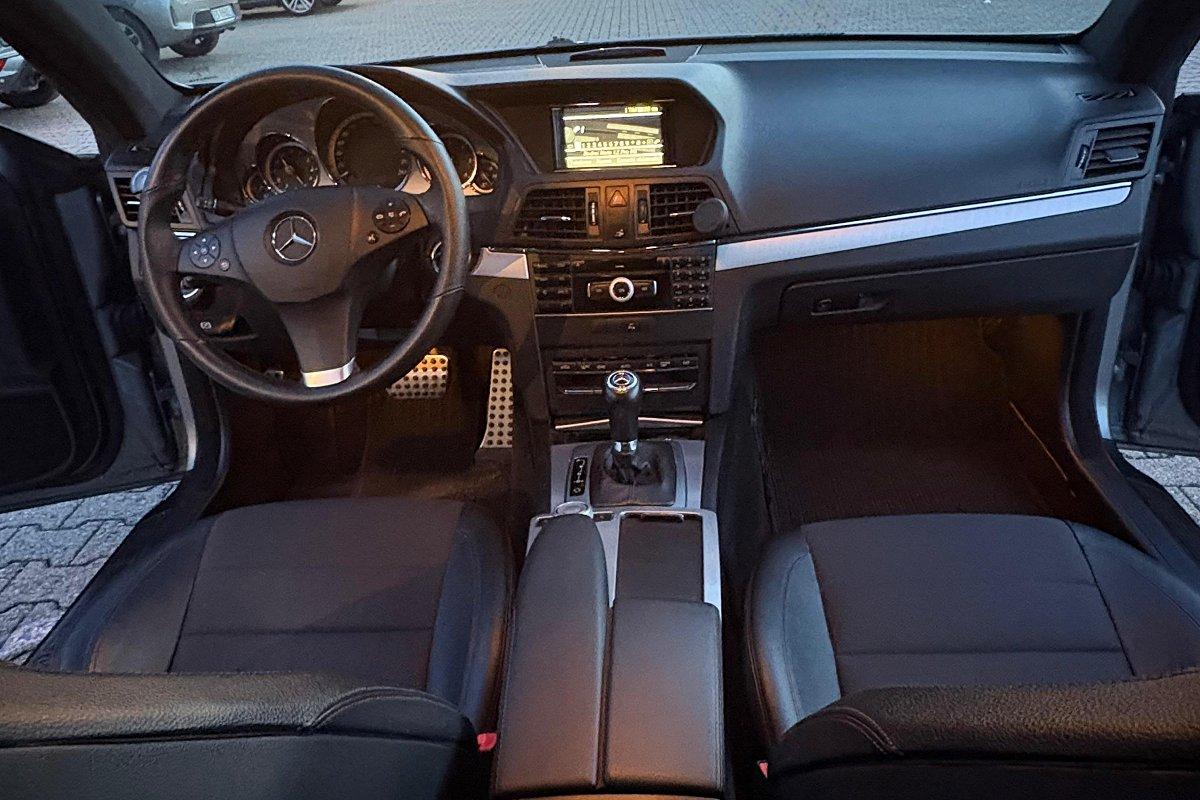 MERCEDES E 220 CDI Coupé BlueEFFICIENCY Avantgarde