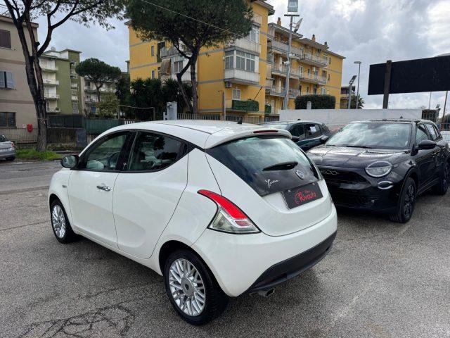 LANCIA Ypsilon 1.2 69 CV Gpl 5 porte Platinum