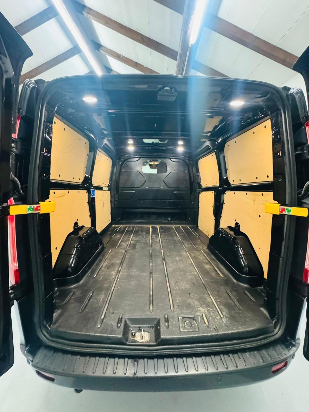 Ford transit custom V362 2.0 TDCI anno 2020