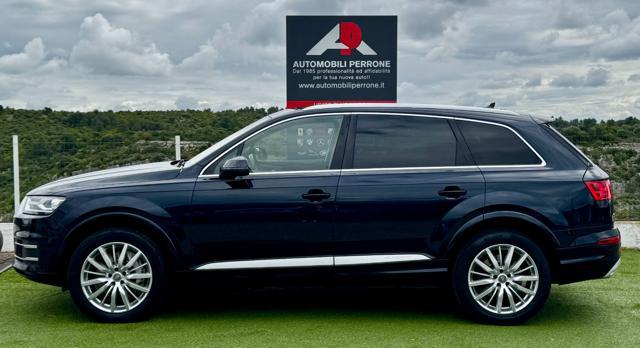 AUDI Q7 3.0 TDI 272cv Quattro (Tetto/Gancio/7posti/Pelle)