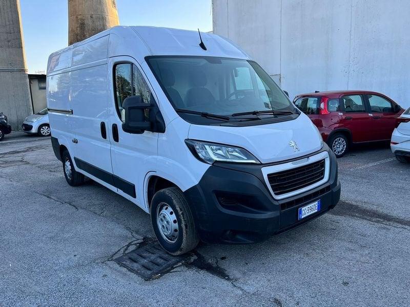 Peugeot Boxer 330 2.2 BlueHDi 140 S&S L2H2 (IVA ESCL.)