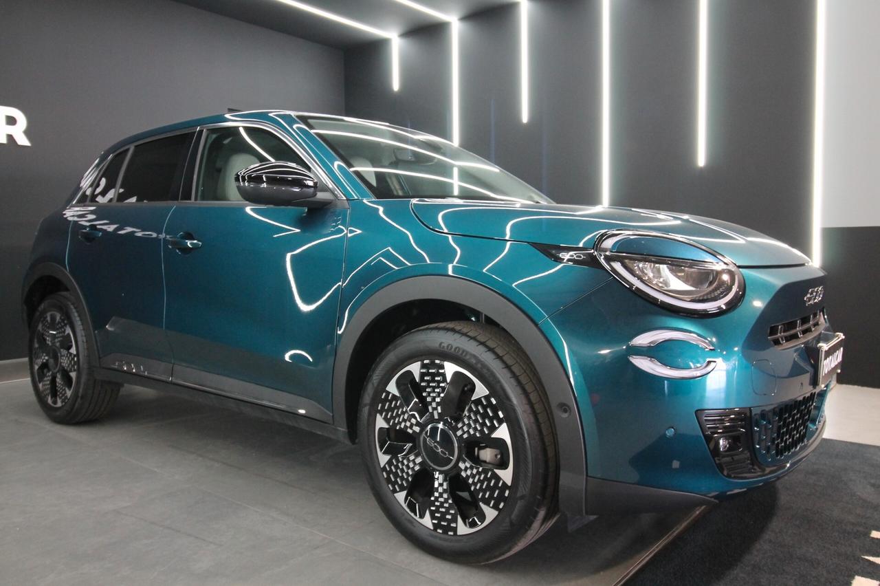FIAT 600 1.2 HYBRID LA PRIMA 110 CV