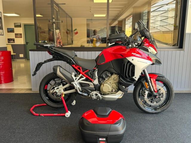 Ducati Multistrada V4s Travel & Radar SOLO 4.000 KM
