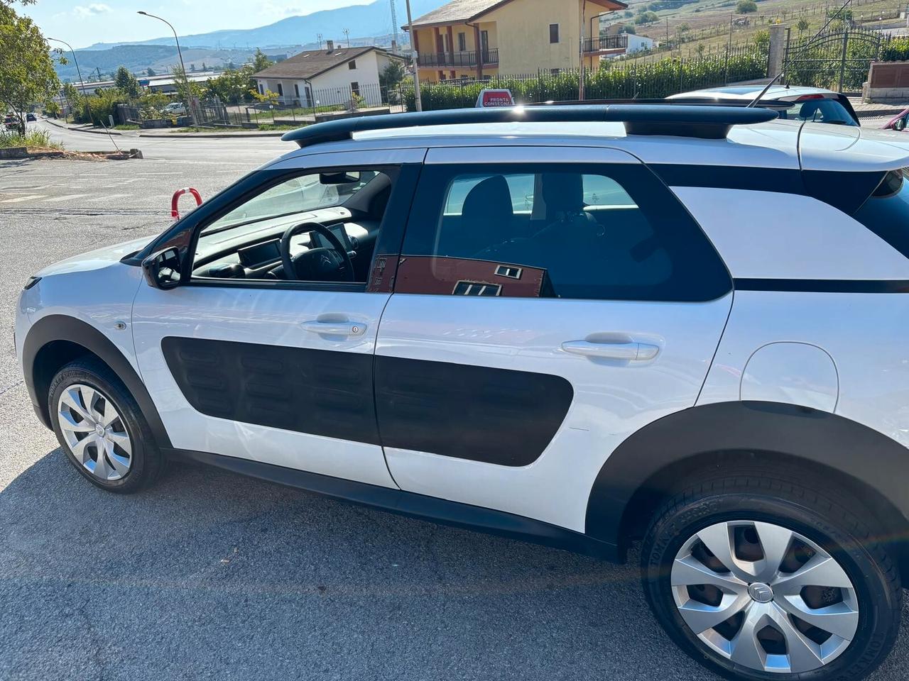 Citroen C4 Cactus BlueHDi 100 Shine