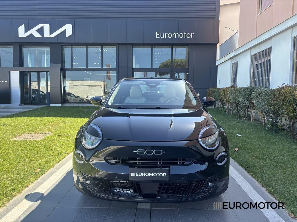 Fiat 600 1.2 Hybrid Icon eDCT