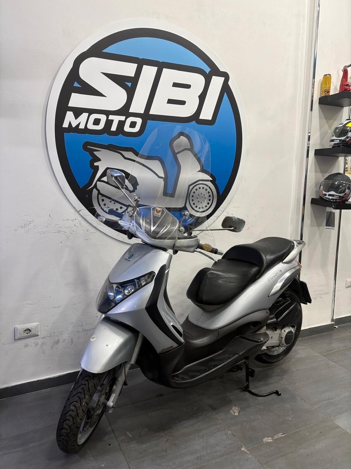 PIAGGIO BEVERLY 250