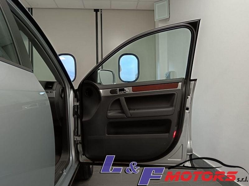 Volkswagen Touareg Touareg 3.0 tdi tiptronic