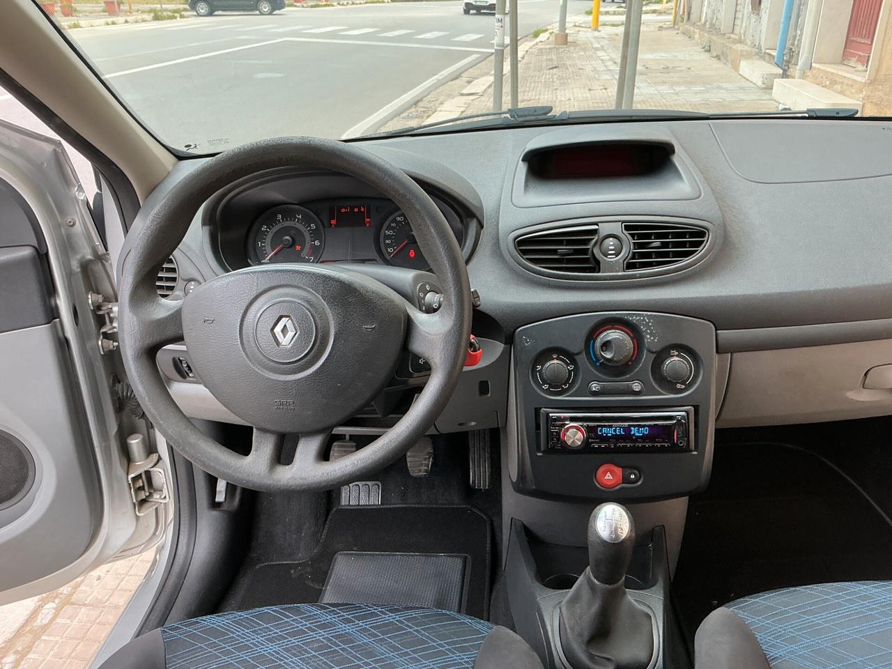 Renault Clio Storia 1.2 5 porte
