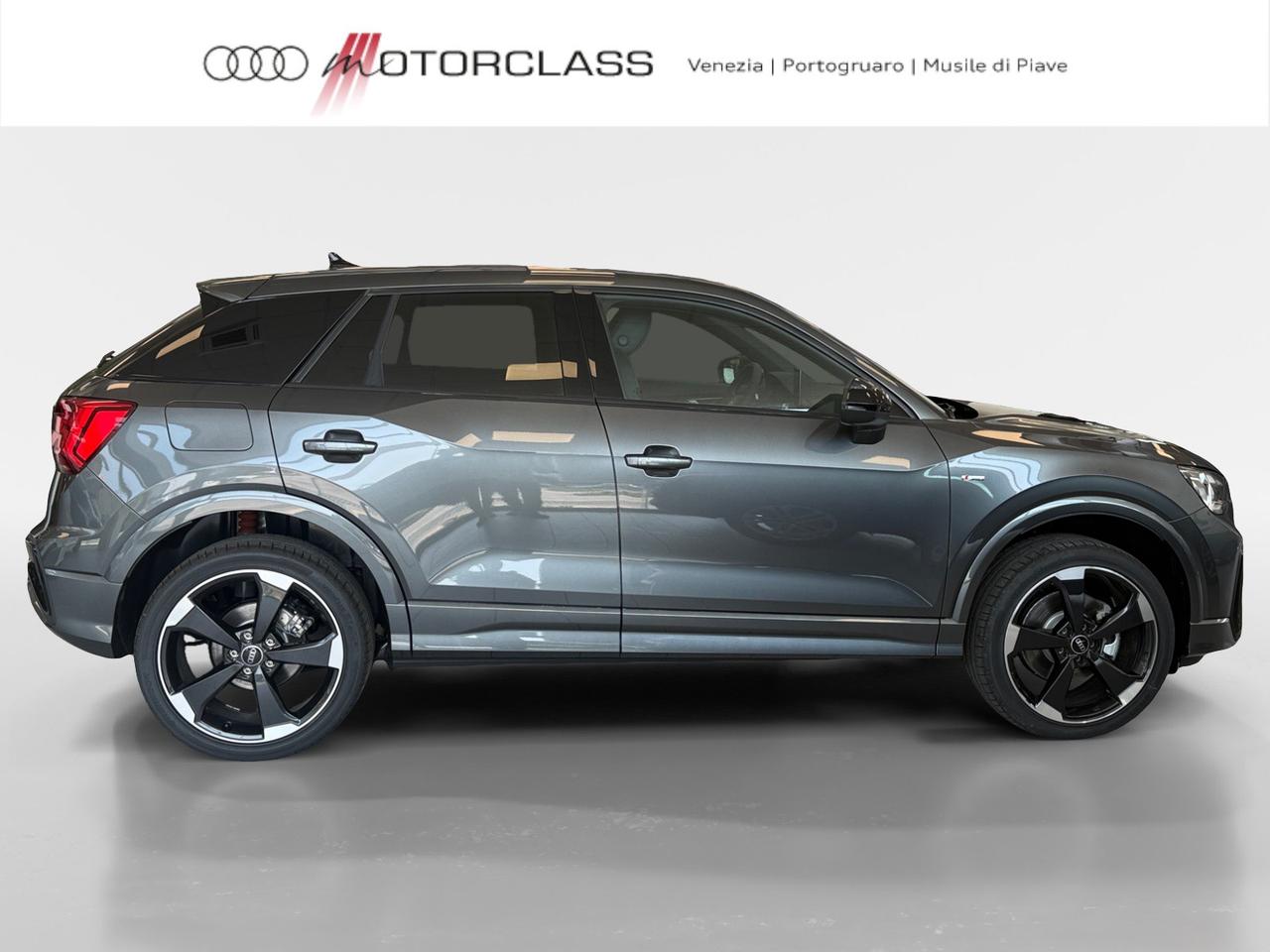 Audi Q2 35 2.0 tdi identity black s tronic