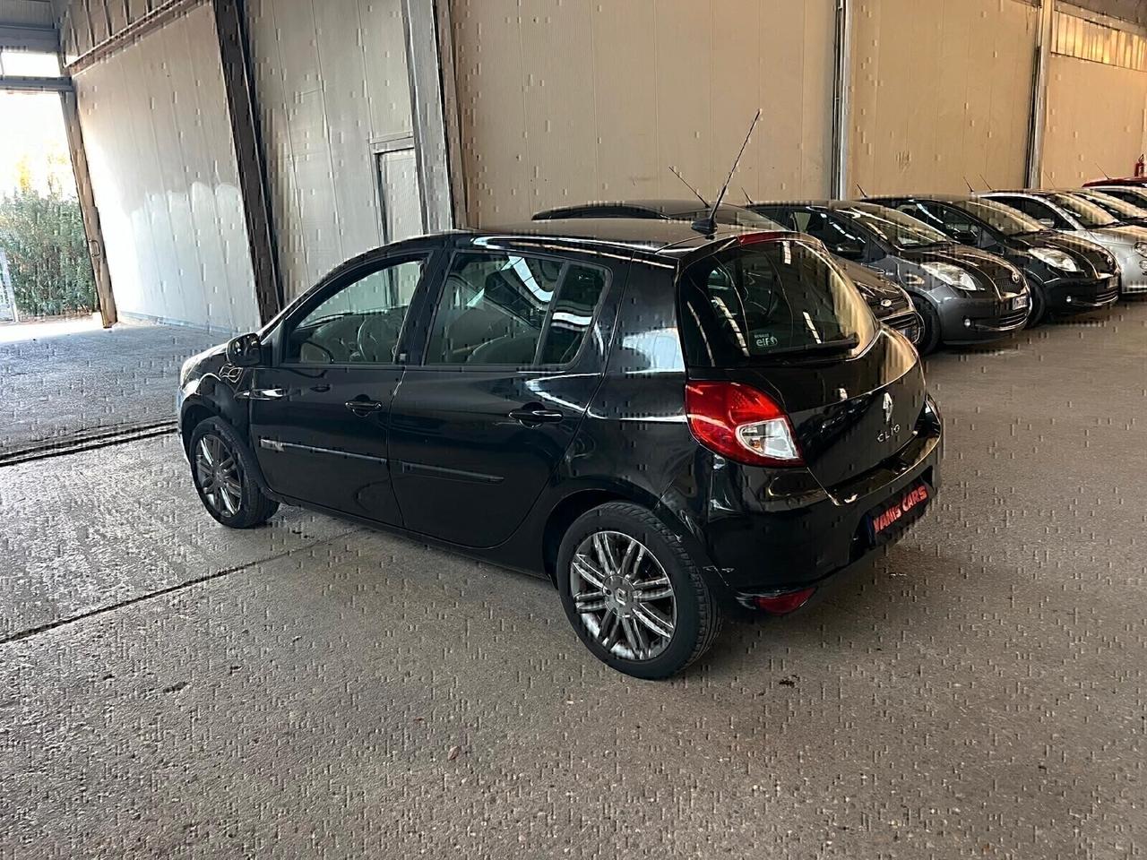 Renault Clio 1.5 dCi 85CV 5 porte Confort--2010