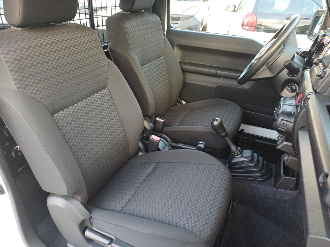 Suzuki Jimny 1.5 4X4