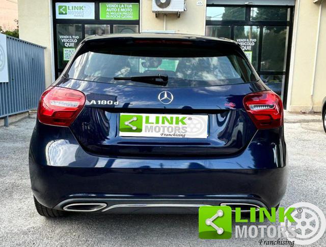 MERCEDES-BENZ A 180 d Automatic Premium
