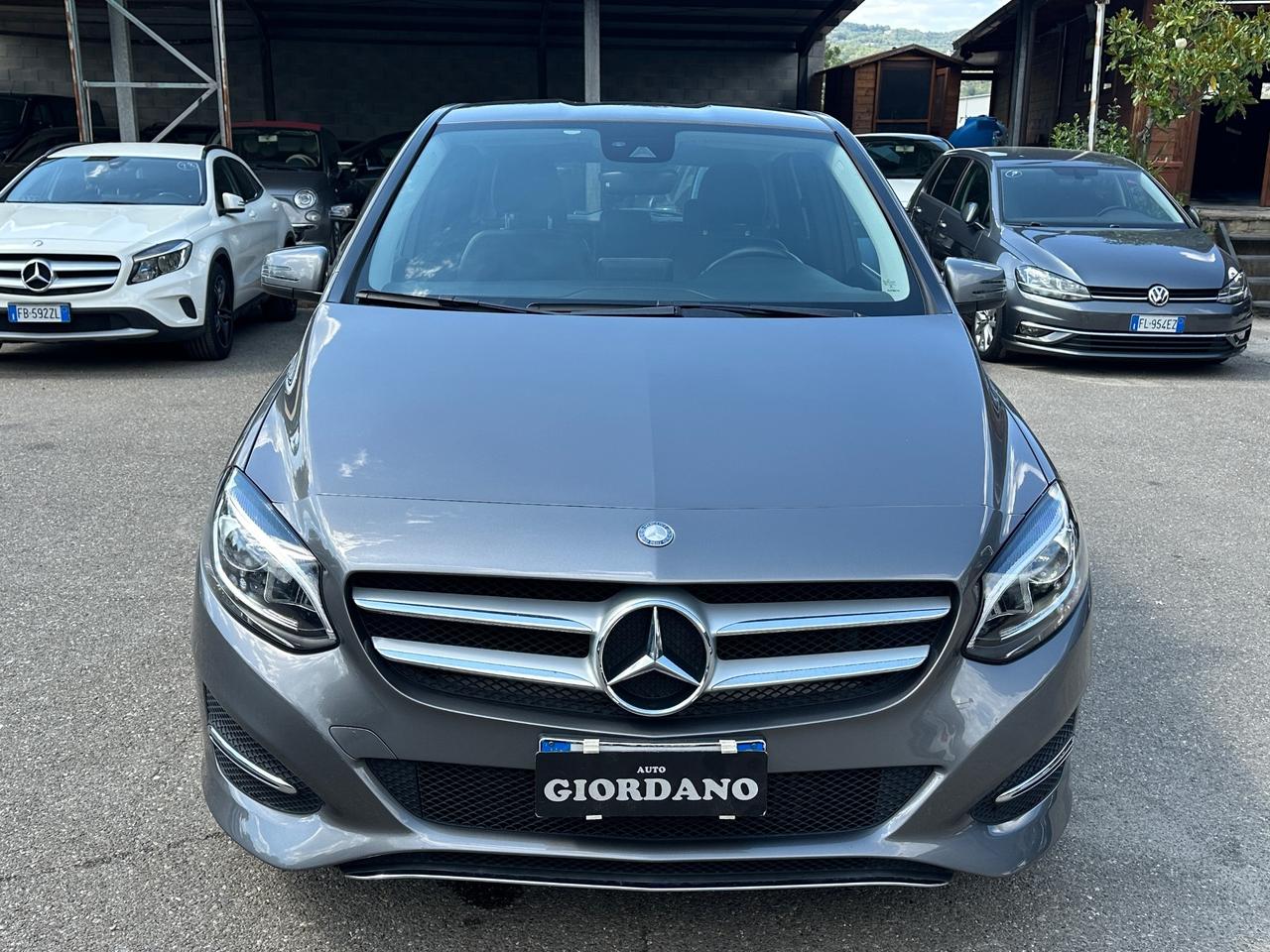 Mercedes-benz B 180 d Premium