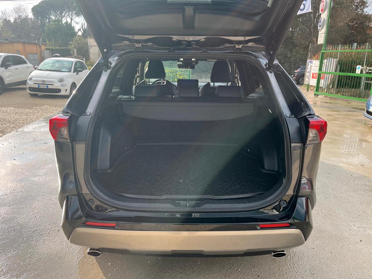 Toyota RAV 4 2,5 HV 222CV E-CVT STYLE AWD-i