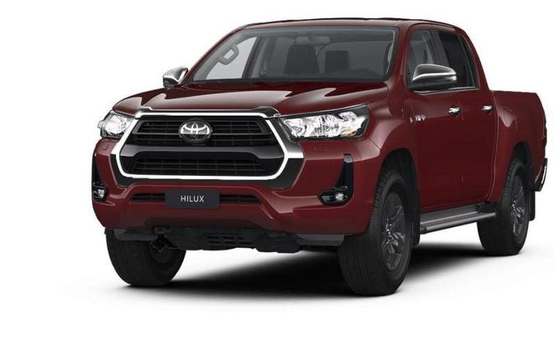 Toyota Hilux 2.4 D-4D A/T 4WD 4 porte Double Cab Lounge