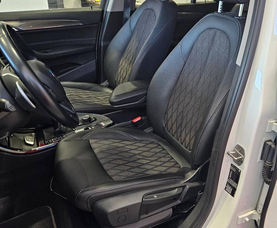 BMW X1 Sdrive18d xLine auto