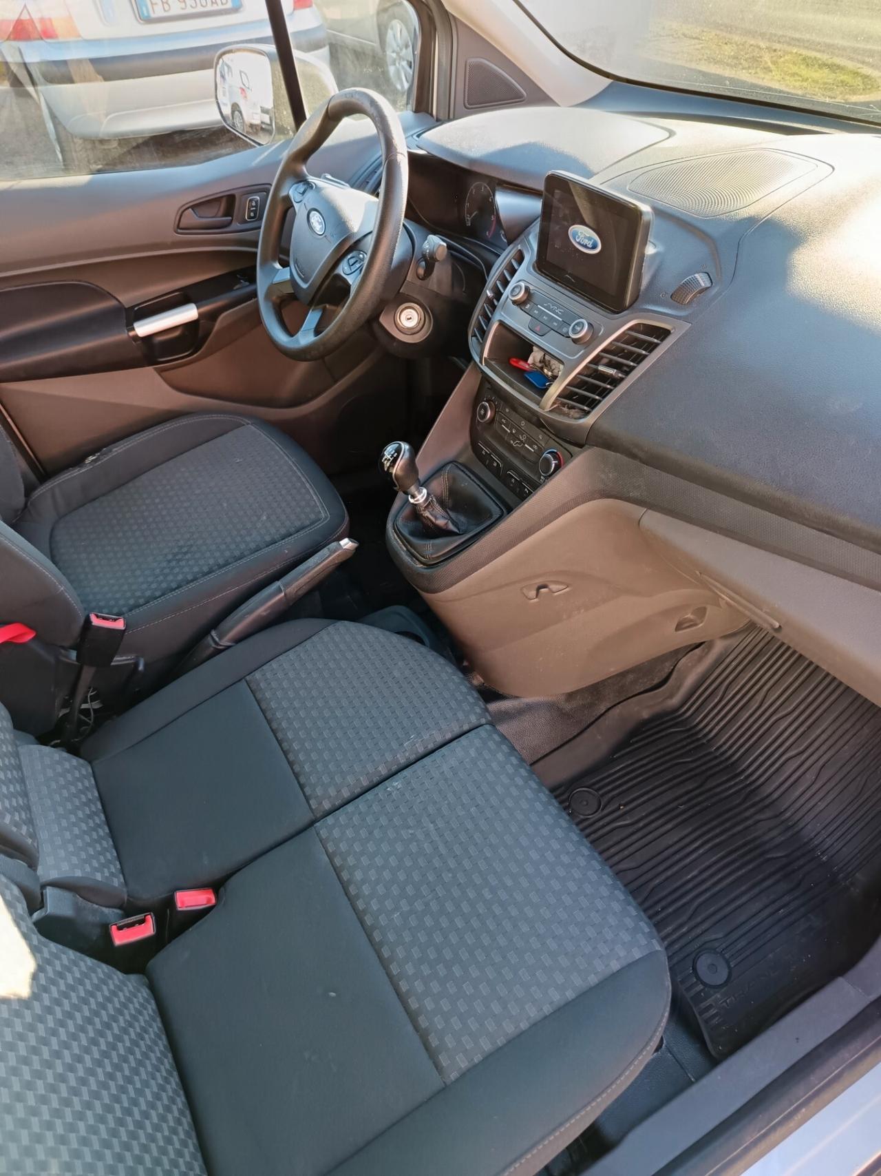 Ford Tourneo Connect 1.5 EcoBlue 100 CV Titanium