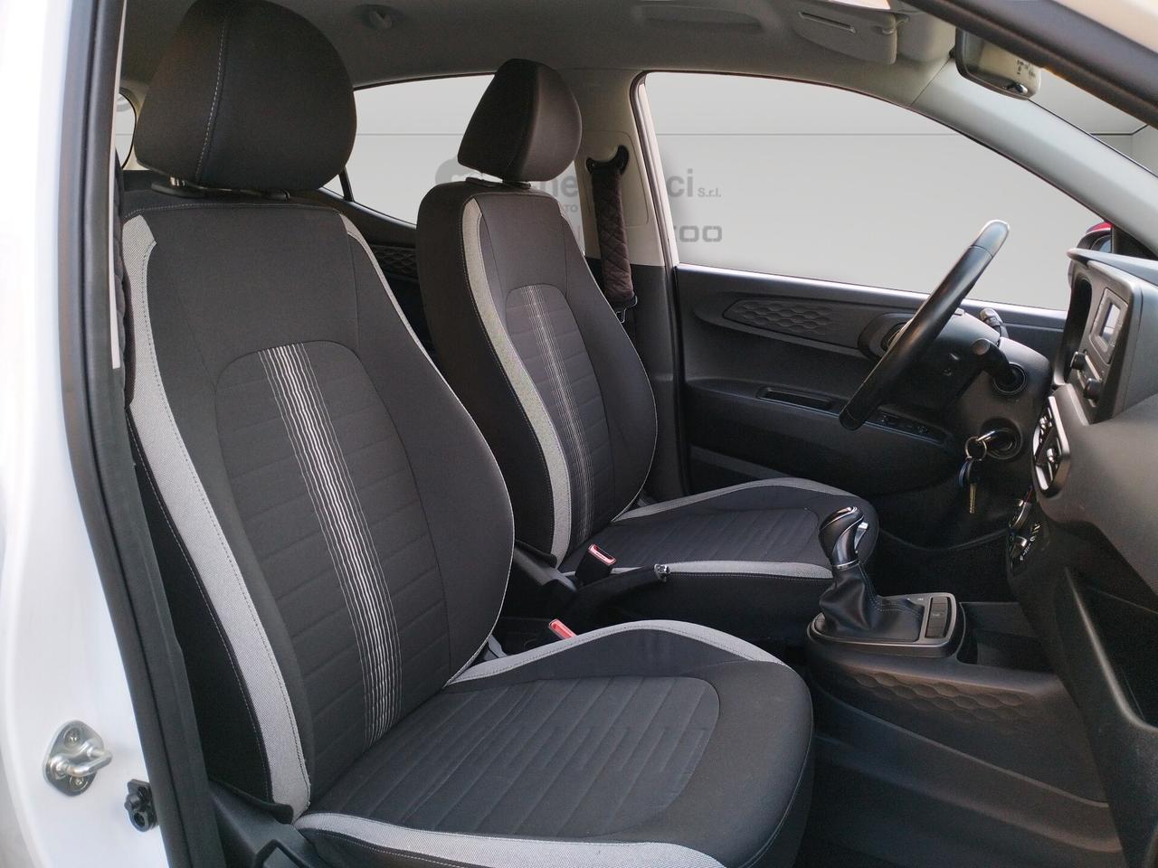 HYUNDAI I10 III 2021 1.0 mpi Tech Connect Pack at *NEOPATENTATI* SOLI 28.000 KM*