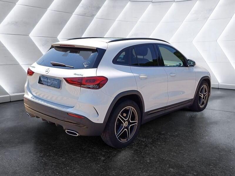 Mercedes-Benz GLA 200 d Premium 4matic auto