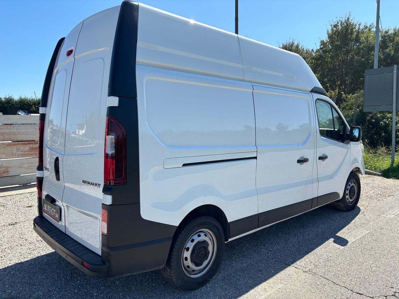Renault Trafic T29 2.0 BluedCi 150CV PL-TA Furgone