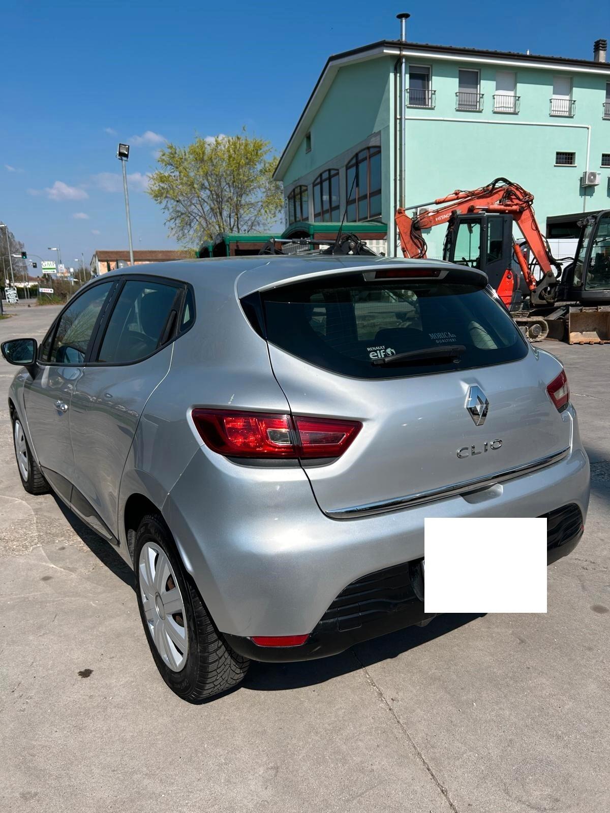 Renault Clio 1.2 75CV 5 porte Live OK NEO PATENTATI