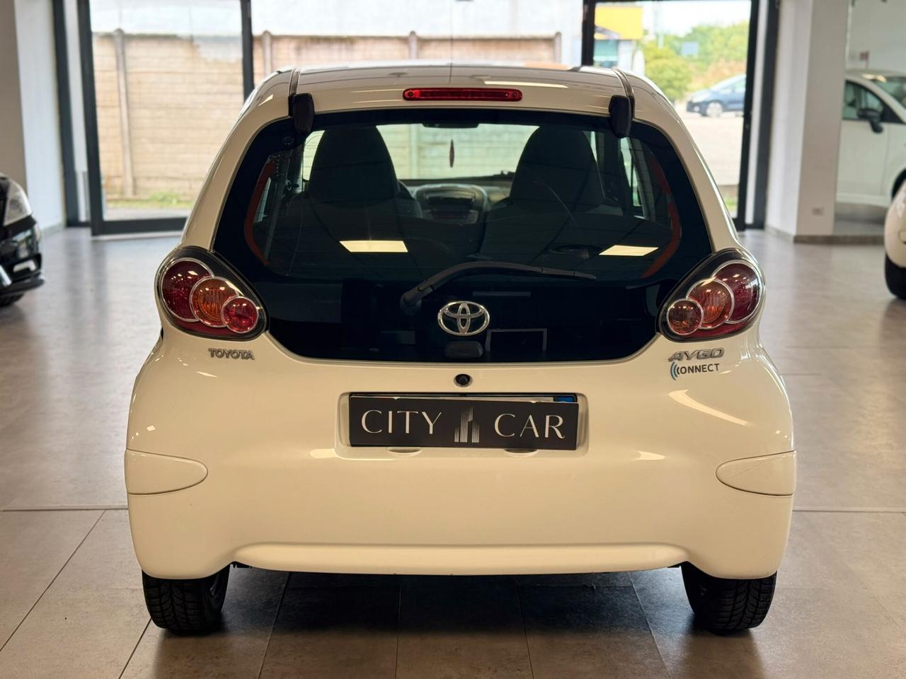 Toyota Aygo 1.0 12V VVT-i 5 porte Lounge Connect