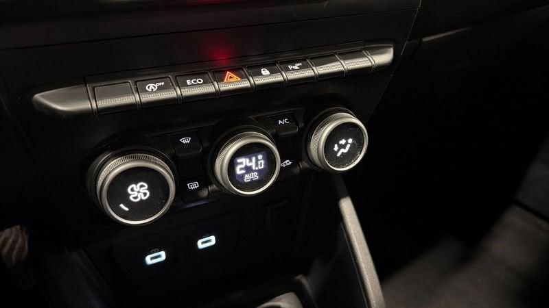 Dacia Duster 1.0 tce Prestige Gpl 4x2 100cv 1.0 tce Prestige up Gpl 4x2 100cv