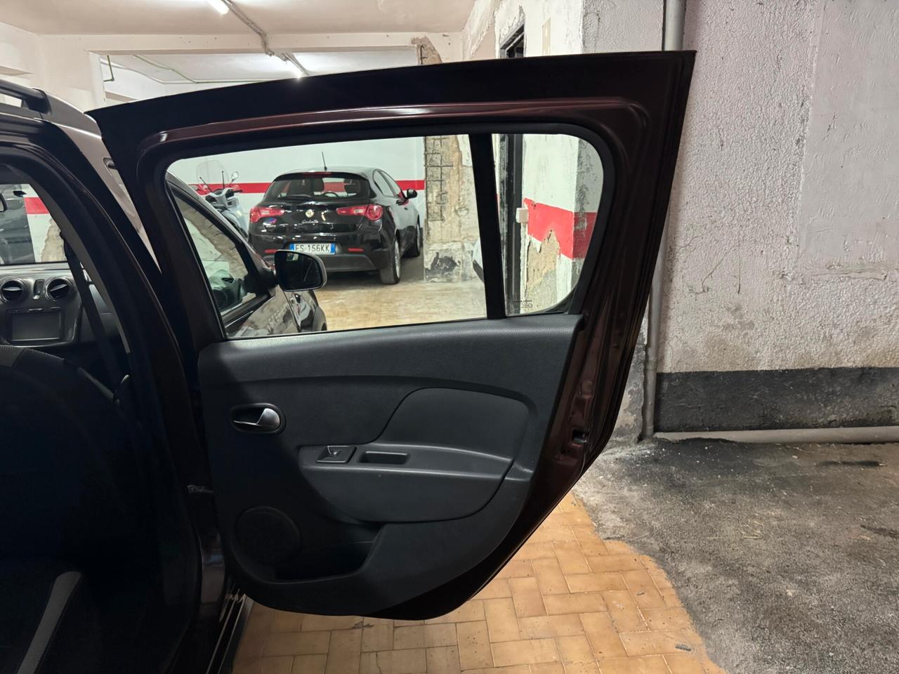DACIA SANDERO STEPWAY 1.5 dCi – UNICO PROPRIETARIO – CONDIZIONI DA VETRINA!