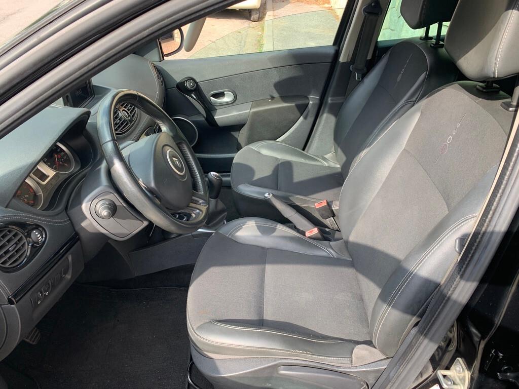 Renault Clio 1.2 16V 5 porte Dynamique
