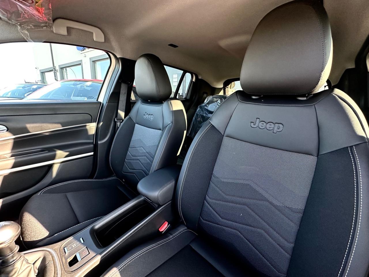 Jeep Avenger 1.2 Turbo 100 CV Summit