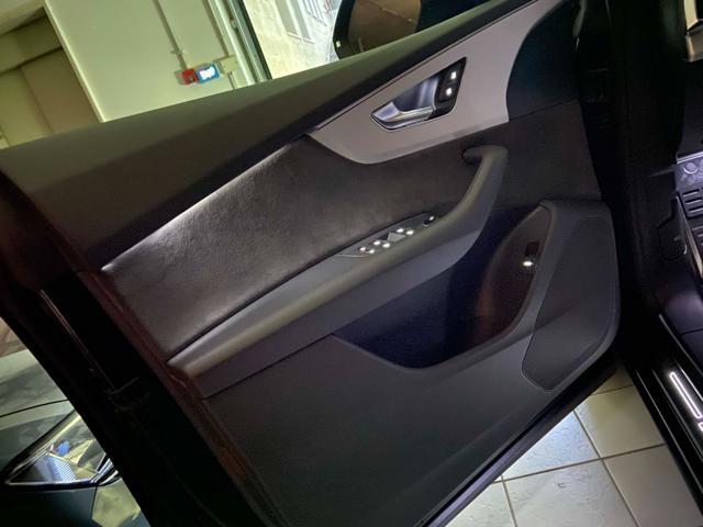 AUDI Q8 50 TDI 286 CV quattro tiptronic S line plus.