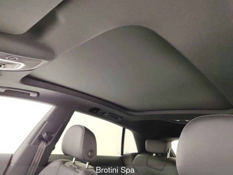 Audi Q8 50 TDI 210kW quattro tip. S Line Edition