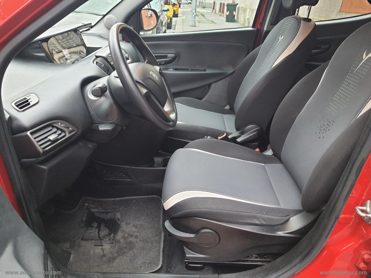 LANCIA Ypsilon 1.2 69 CV 5p.