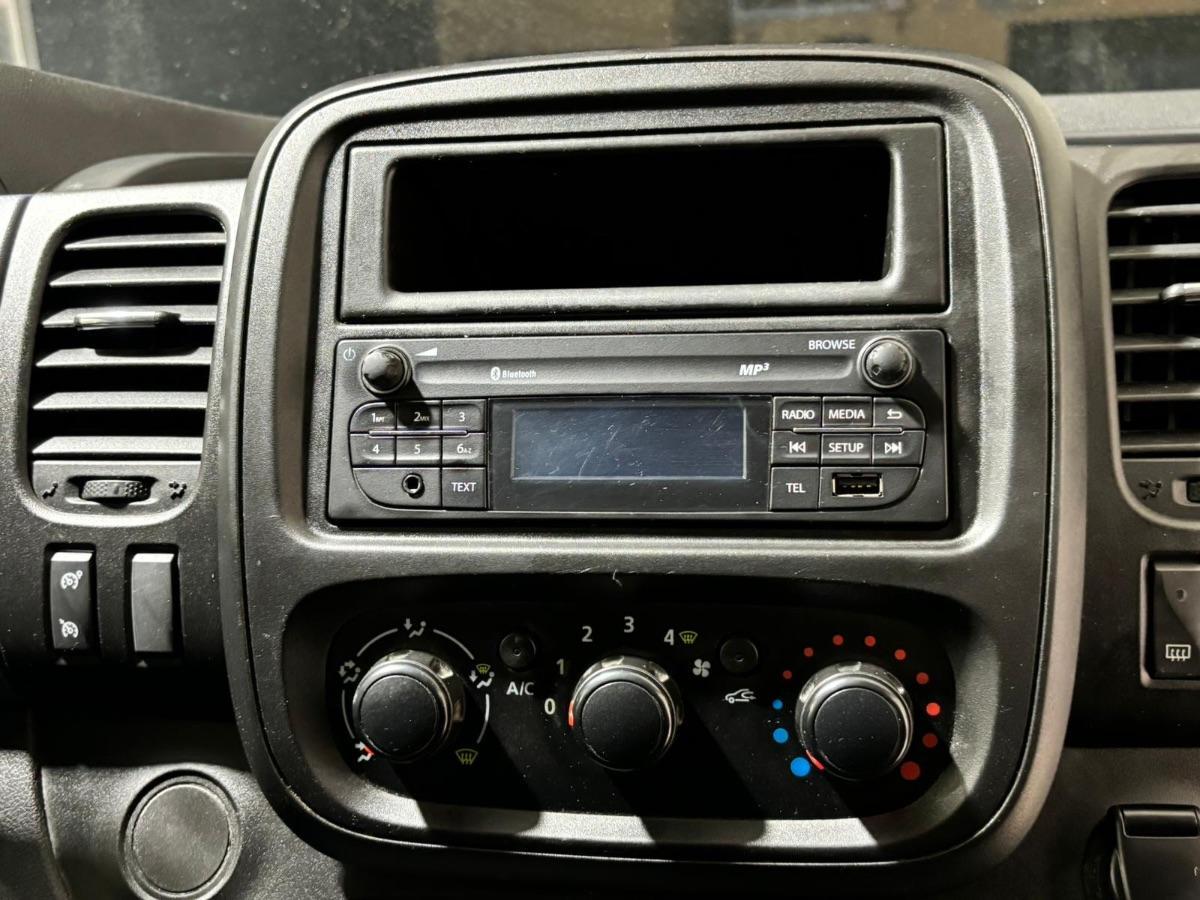 OPEL - Vivaro