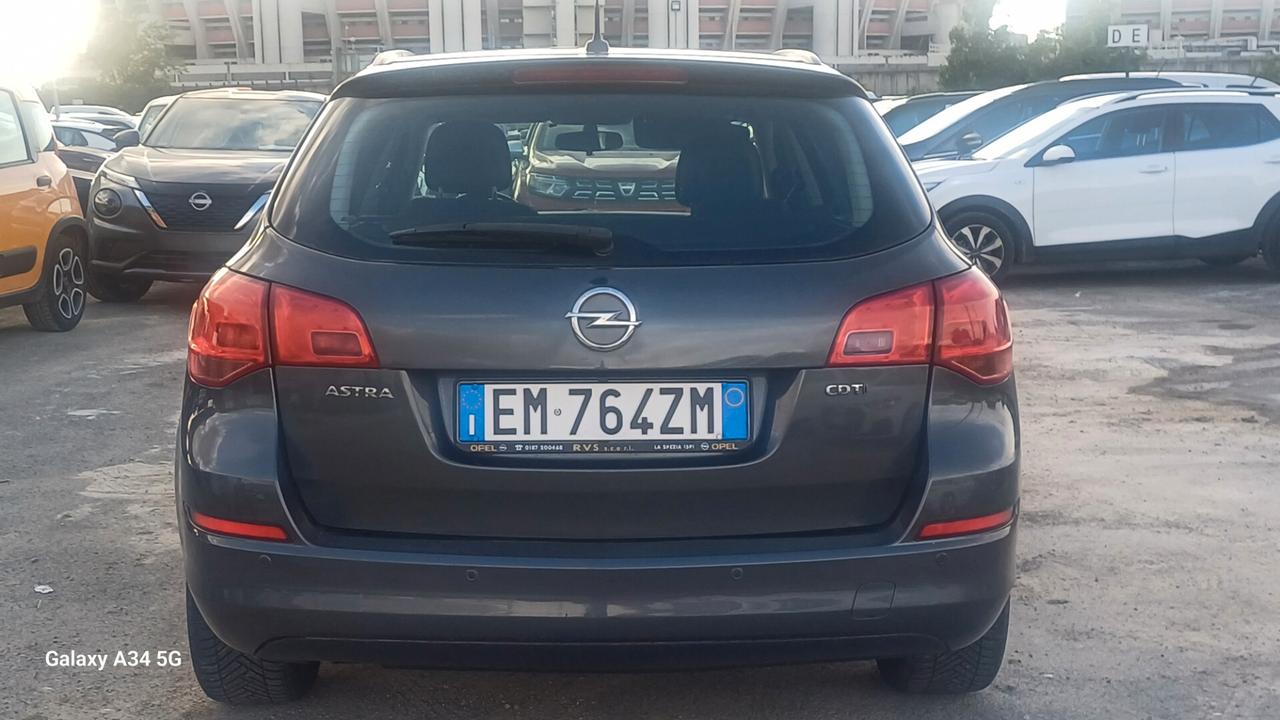 Opel Astra 1.7 CDTI 110CV Sports Tourer Cosmo