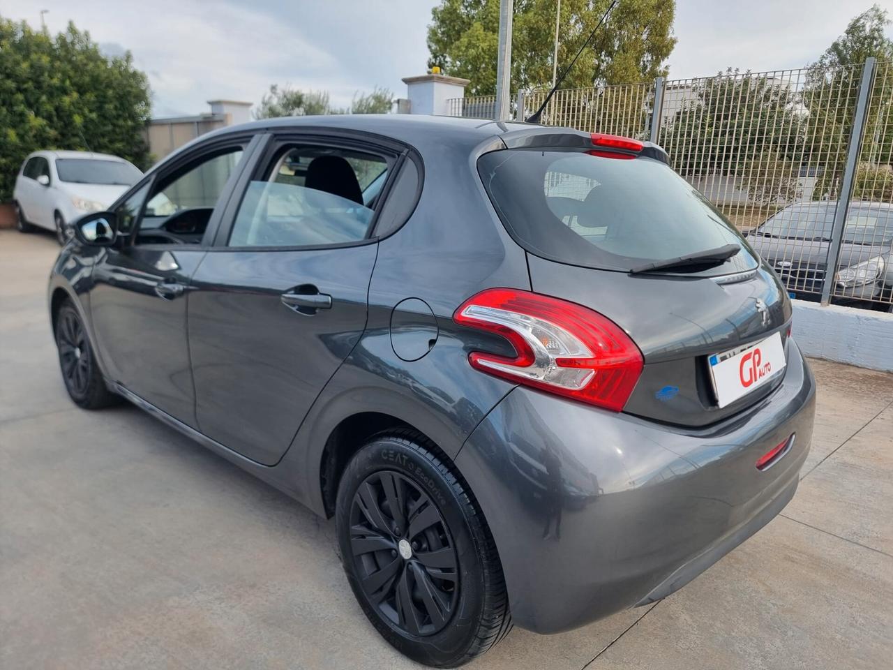 Peugeot 208 1.4 VTi 95 CV 5p. GPL Access